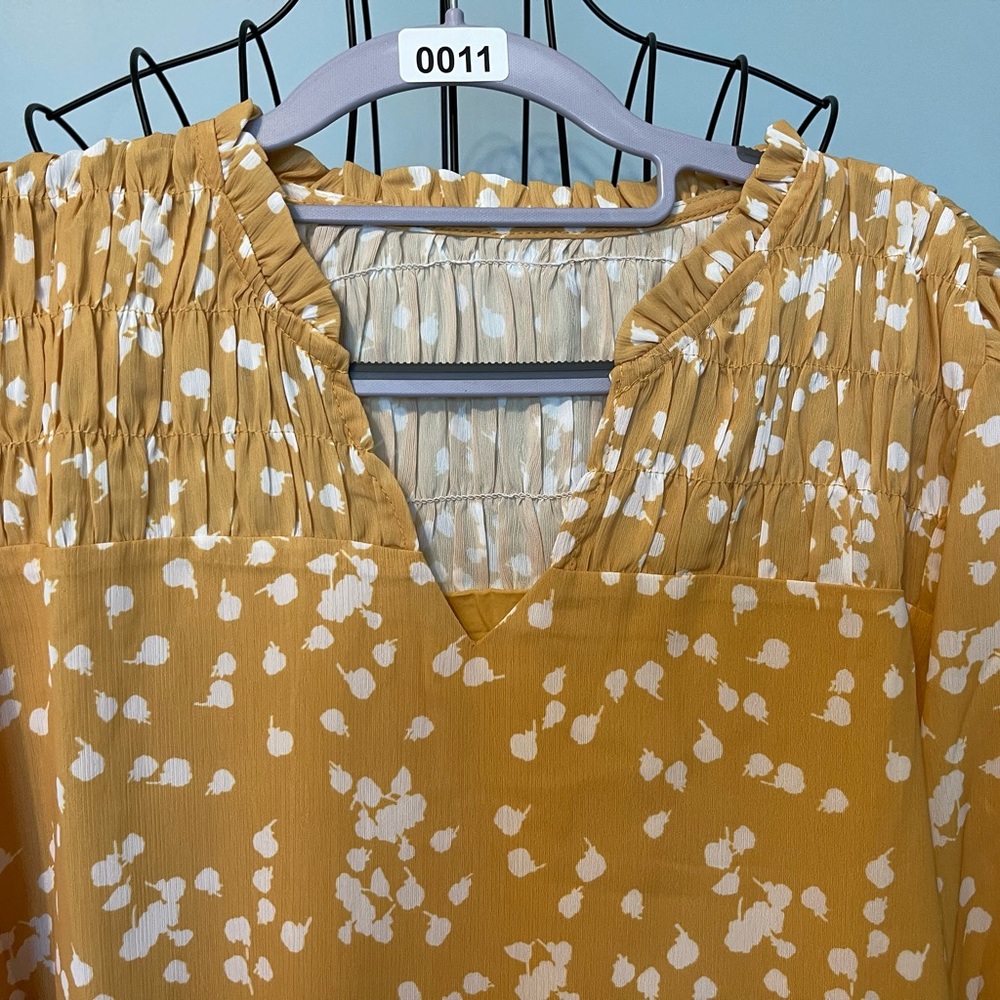 NWOT 🌞BOUTIQUE TOP! SIZE L! 🌞 - Picture 2 of 6